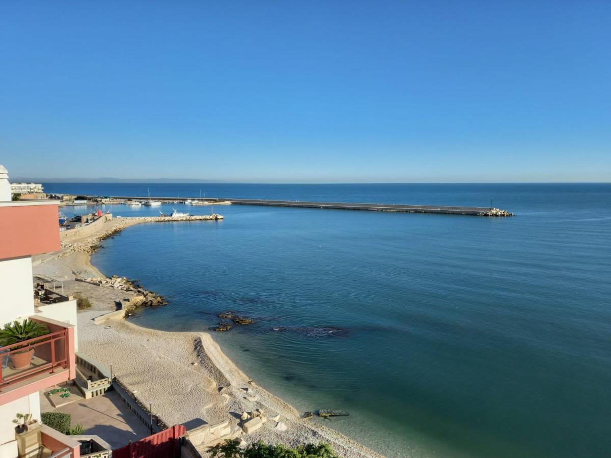 Ledueffe Casa Vacanze Bisceglie Kültér fotó